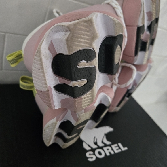 Sorel Kinetic Impact Lace-Up Chunky Sneaker White Eraser Pink Size 8 - Picture 5 of 7